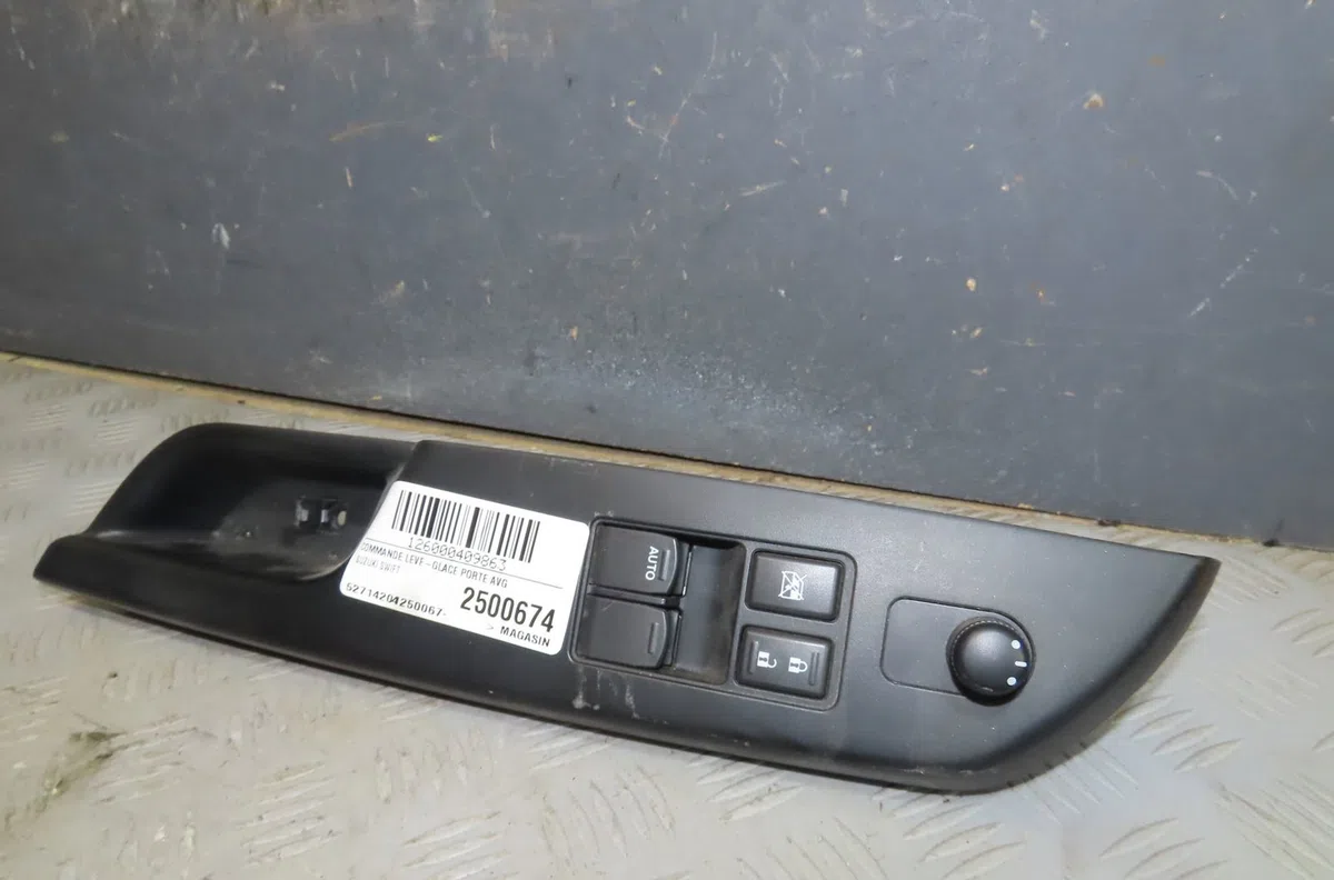Commande lève-glace porte avant gauche Suzuki SWIFT IV (FZ, NZ) 1.2 (azh 412) (2010) occasion