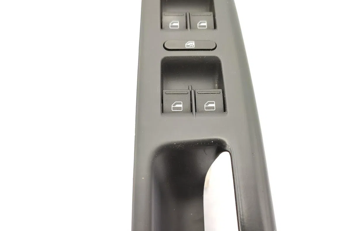 Commande lève-glace porte avant gauche VOLKSWAGEN GOLF PLUS PHASE 1 occasion — photo 2