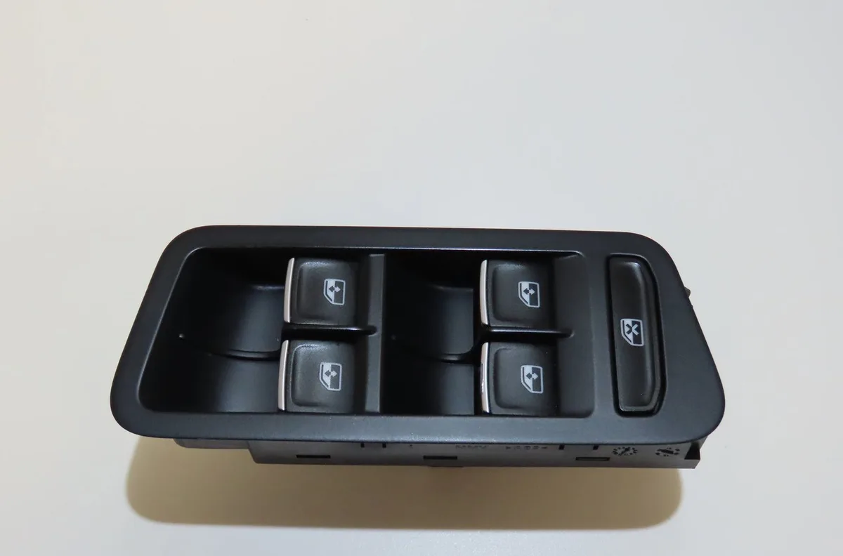 Commande lève-glace porte avant gauche Volkswagen GOLF VII (5G1, BQ1, BE1, BE2) 1.4 tsi (2014-2020) occasion