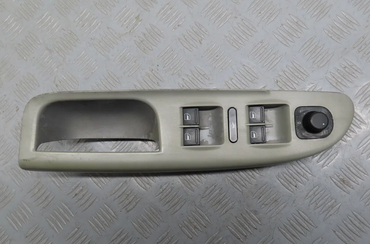Commande lève-glace porte avant gauche Volkswagen PASSAT B6 (3C2) 2.0 tdi 16v (2005-2010) occasion — photo 2