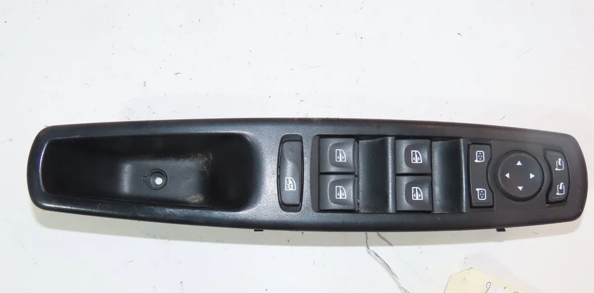 Commande retroviseur exterieur electrique gauche Opel INSIGNIA A A trois volumes (G09) 2.0 cdti (69) (2013-2017) occasion — photo 3