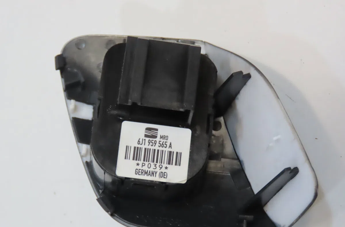 Commande retroviseur exterieur electrique gauche Seat IBIZA IV (6J5, 6P1) 1.2 tdi (2010-2015) occasion — photo 2