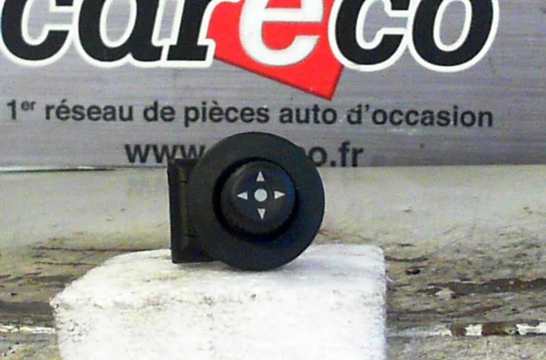 Commande rétroviseurs extérieures électriques CITROEN BERLINGO 1 PHASE 2 occasion — photo 2