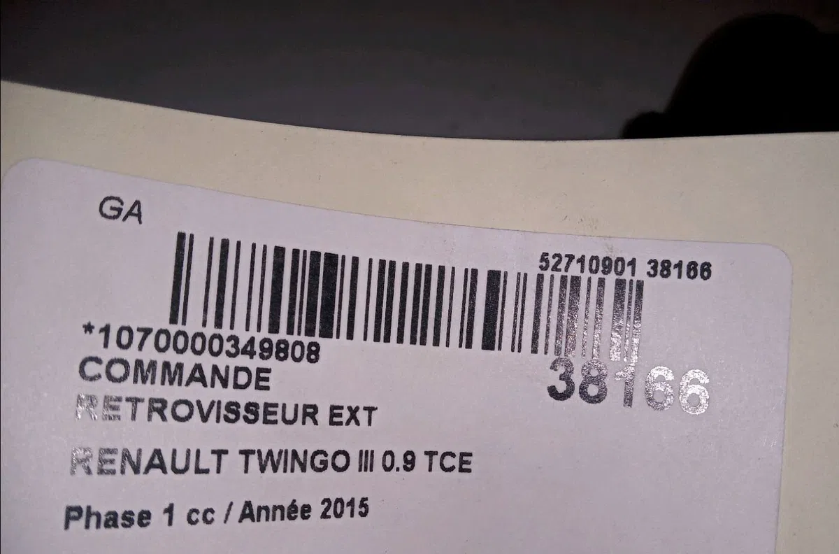 Commande rétroviseurs extérieures électriques Renault TWINGO III (BCM_, BCA_) 0.9 tce 90 (2014) 5 portes occasion — photo 2