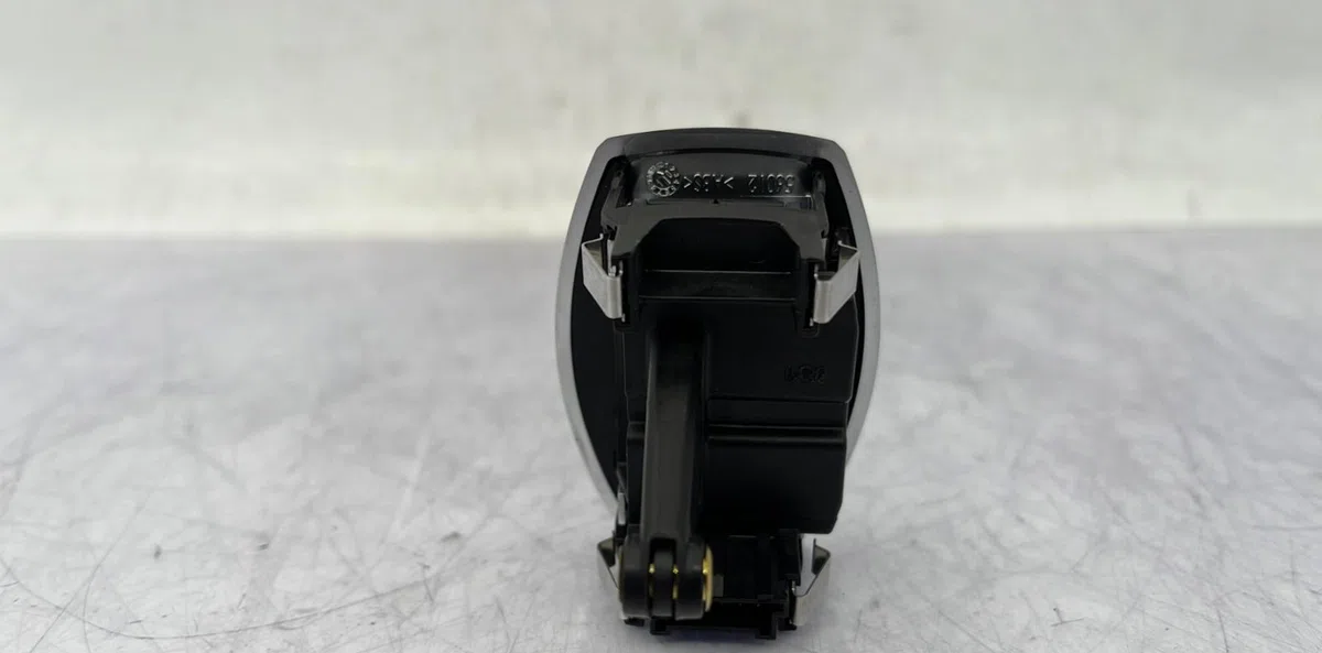Commande toit ouvrant ALFA ROMEO MITO PHASE 1 occasion — photo 4
