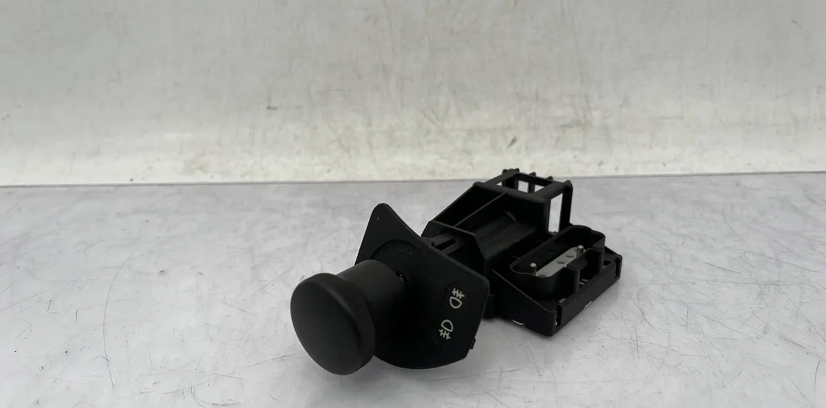 Commande toit ouvrant BMW SERIE 3 E36 COMPACT occasion
