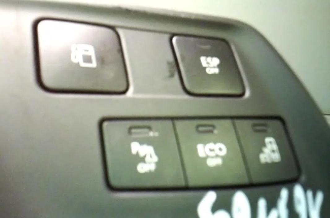 Commande toit ouvrant CITROEN C4 2 occasion — photo 4