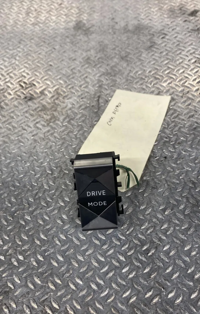 Commande toit ouvrant DS DS3 CROSSBACK DS3 CROSSBACK occasion