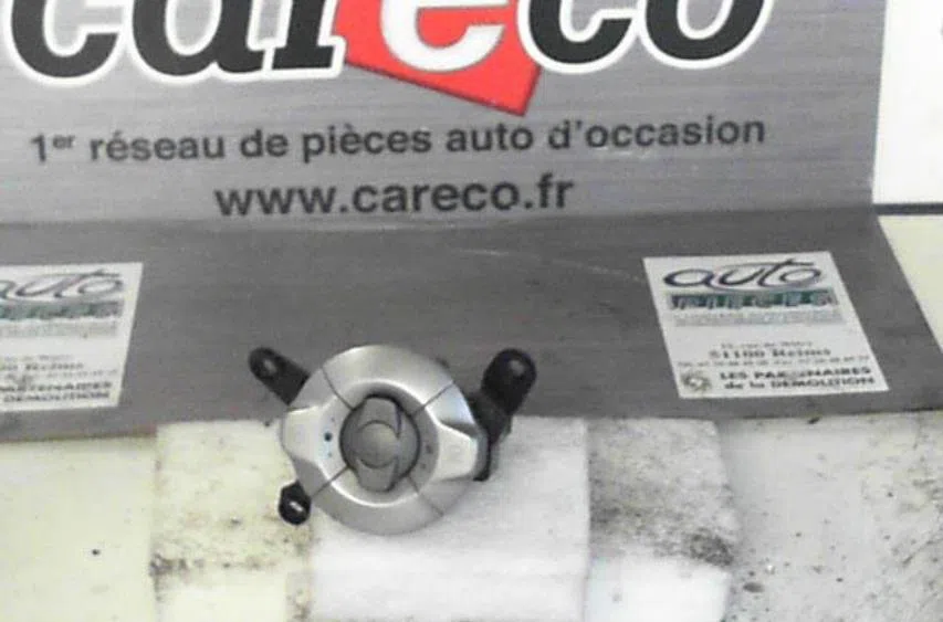 Commande toit ouvrant HYUNDAI COUPE 1 occasion — photo 3
