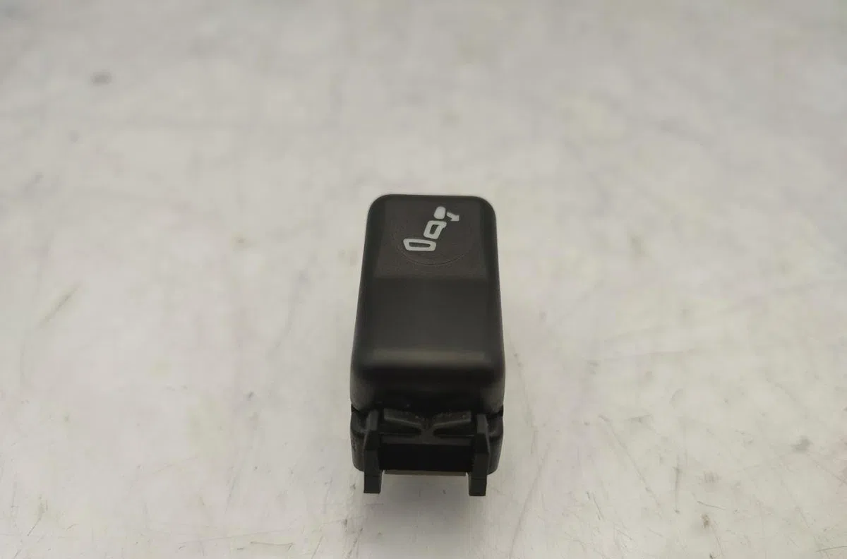 Commande toit ouvrant MERCEDES 300 W124 PHASE 1 occasion — photo 4