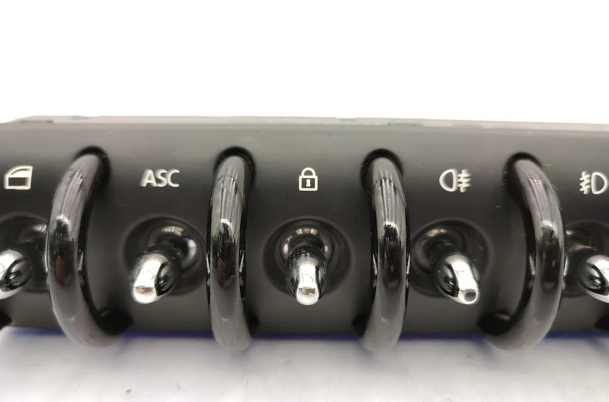 Commande toit ouvrant MINI MINI 1 R50-R53 PHASE 2 occasion — photo 4