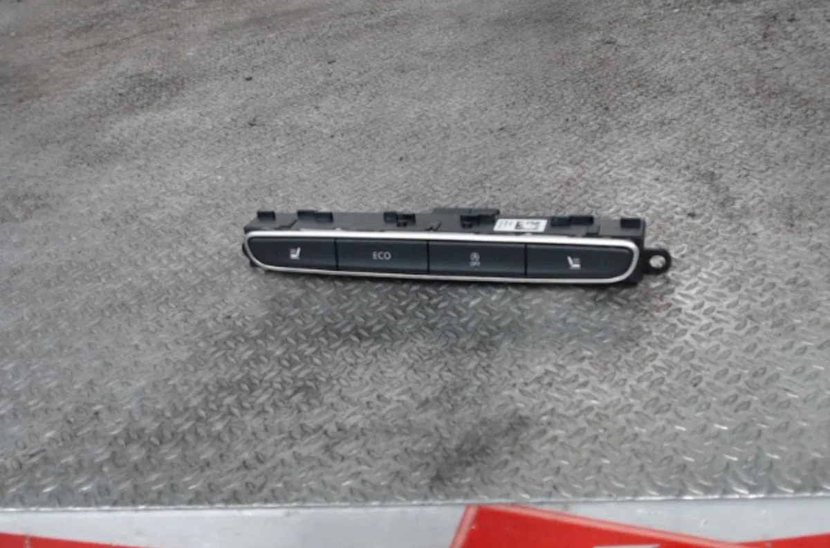 Commande toit ouvrant RENAULT ESPACE 5  ESPACE 5 occasion — photo 2