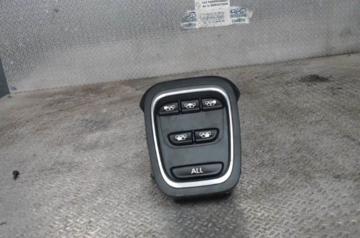 Commande toit ouvrant RENAULT ESPACE 5  ESPACE 5 occasion — photo 3
