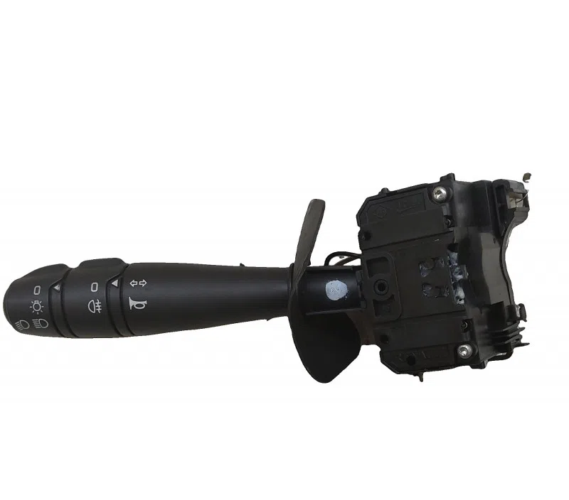 COMMODO CLIGNOTANT DACIA SANDERO 901057666 — photo 2