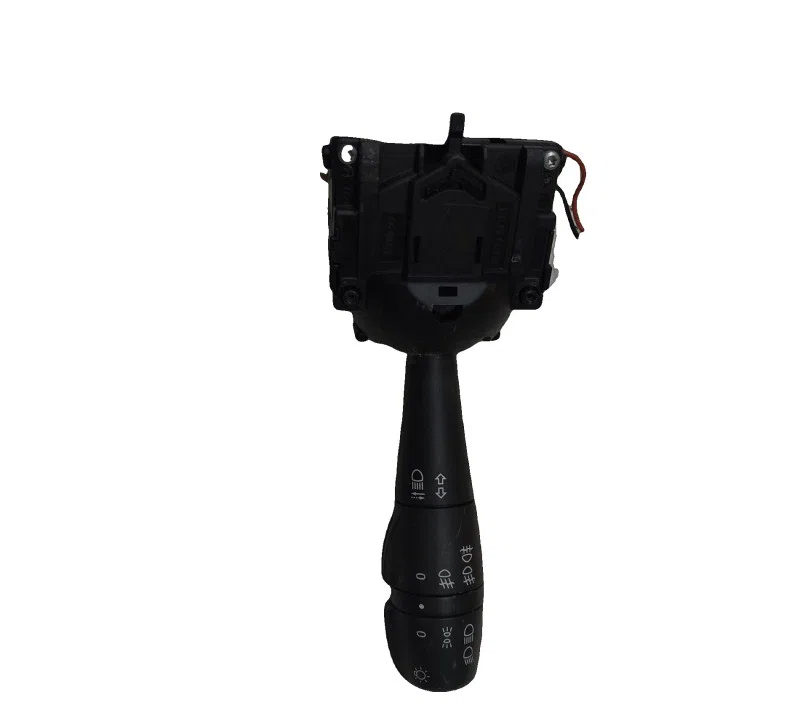 COMMODO CLIGNOTANT RENAULT CLIO IV 255401303R — photo 2