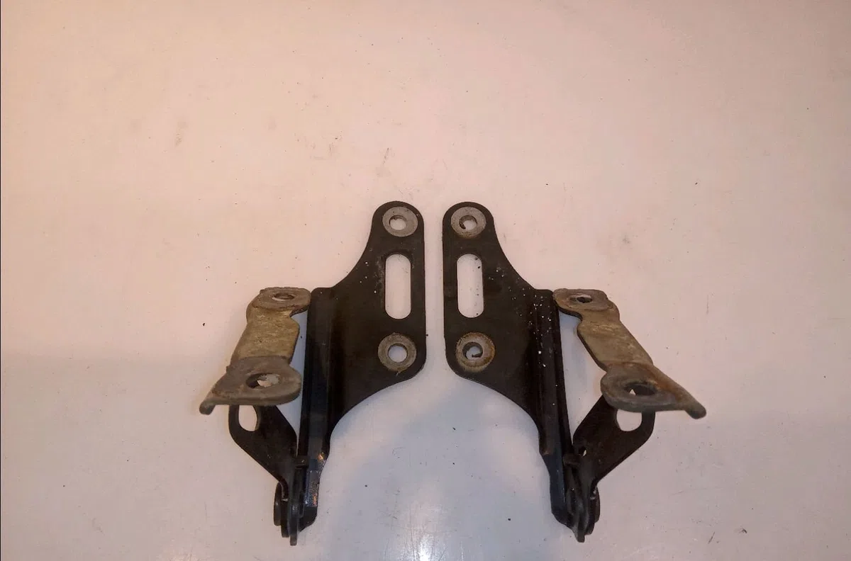 Compas d capot Honda CIVIC VII Hatchback (EU, EP, EV) 1.6 i (ep2, eu8, eu6) (2001-2005) occasion — photo 2