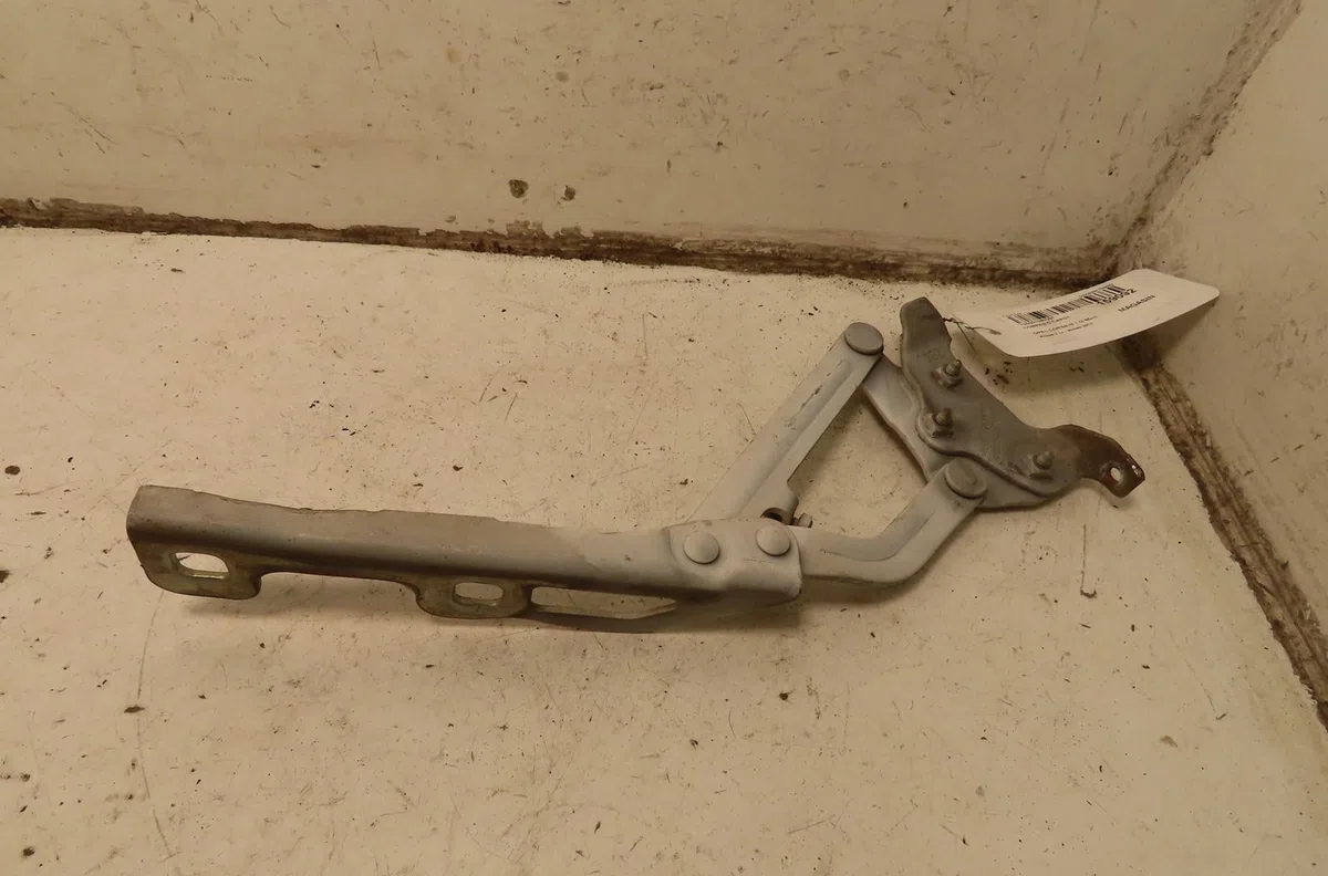 Compas d capot Opel CORSA D (S07) 1.0 (l08, l68) (2009-2014) 3 portes occasion — photo 2