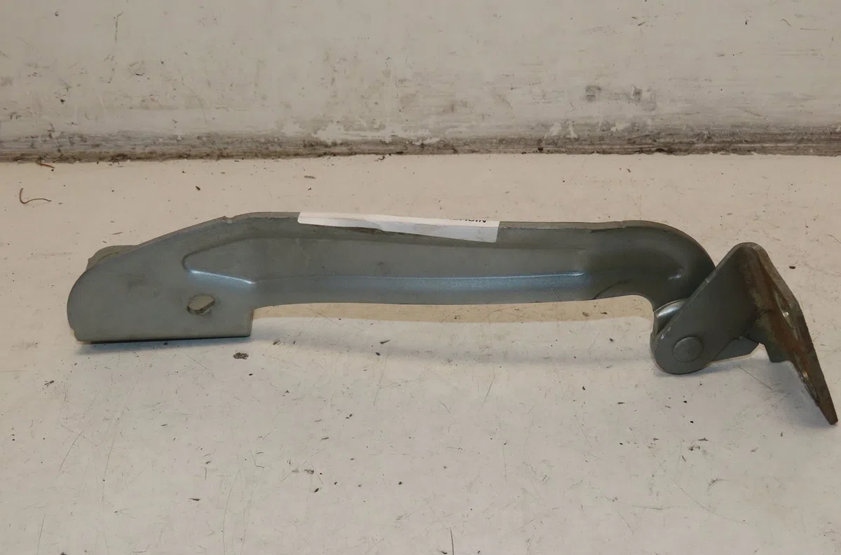 Compas d capot Renault KANGOO - GRAND KANGOO II (KW0-1_) 1.5 dci 110 (kw0c, kw0h) (2010) occasion — photo 2