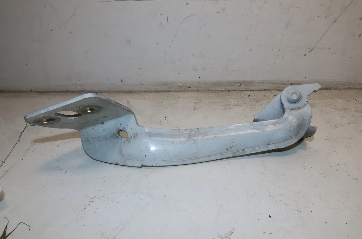 Compas d capot Renault KANGOO - GRAND KANGOO II (KW0-1_) 1.5 dci 85 (kw0k, kw0l, kw0b) (2008) 4 portes occasion