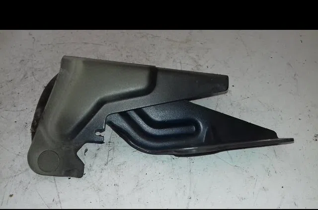 Compas d capot Seat IBIZA IV (6J5, 6P1) 1.4 tdi (2008-2010) 5 portes occasion — photo 2