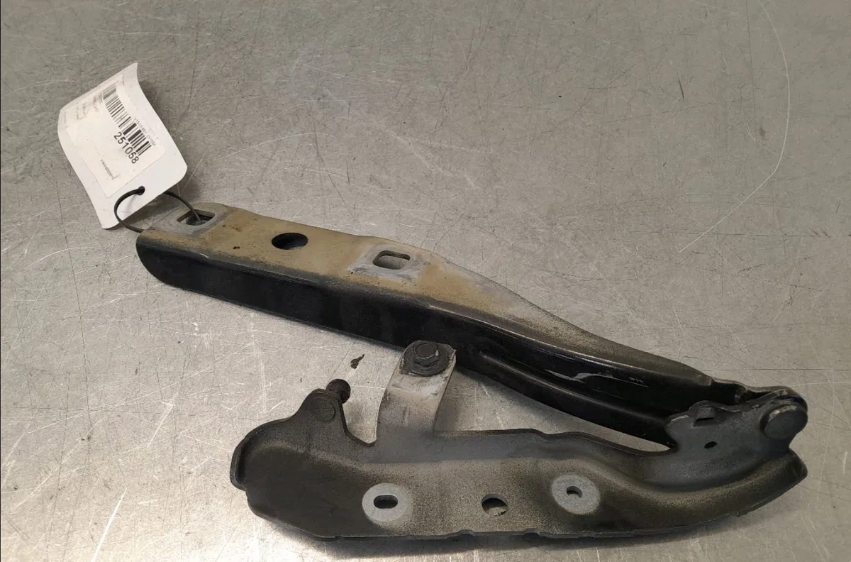 Compas g capot Citroen DS5 2.0 hdi 165 (2011-2015) 5 portes occasion