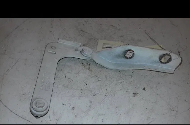 Compas g capot Ford C-MAX (DM2) 1.8 tdci (2007-2010) 5 portes occasion