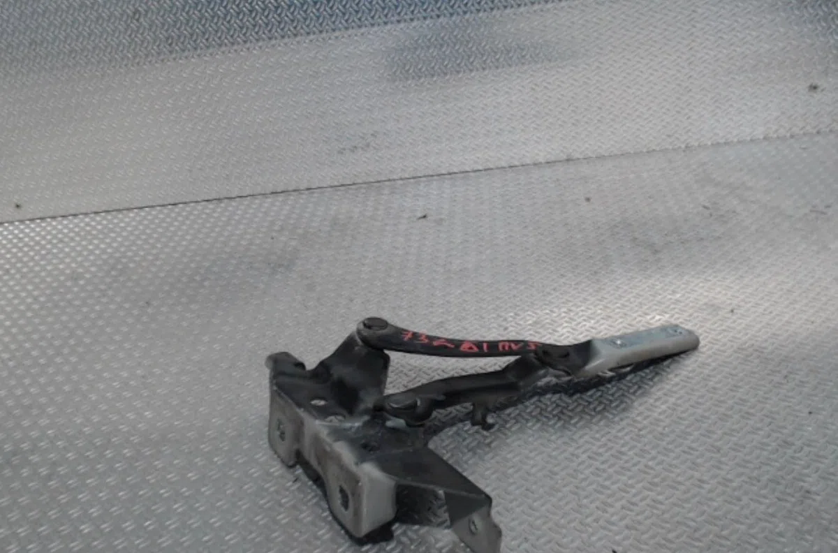 Compas g capot Mercedes-benz CLASSE A (W169) A 180 cdi (169.007, 169.307) (2004-2012) 5 portes occasion