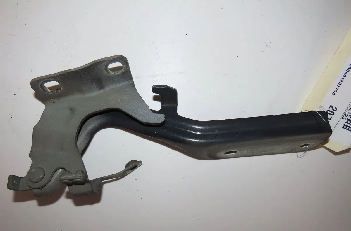 Compas g capot Nissan JUKE (F15) 1.5 dci (2010) 5 portes occasion — photo 2