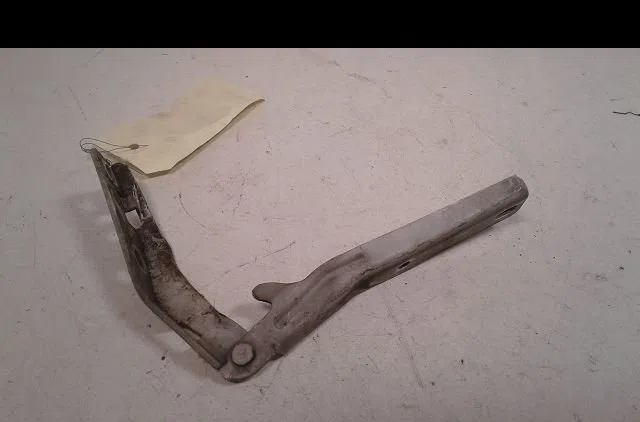 Compas g capot Peugeot 206 (2L_, 2M_) 1.4 hdi eco 70 (2009-2013) 5 portes occasion — photo 2
