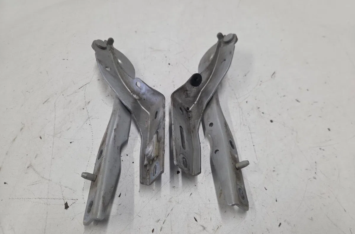 Compas g capot PEUGEOT 307 PHASE 2 BREAK occasion — photo 2