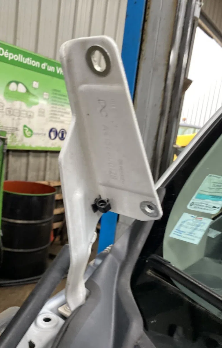 Compas g capot RENAULT KANGOO 2 PHASE 2 occasion — photo 2
