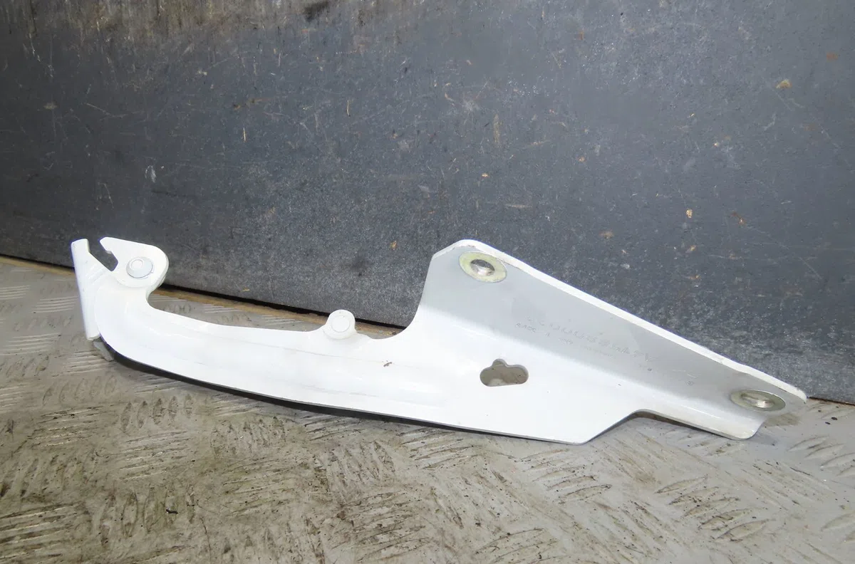 Compas g capot Renault KANGOO Express (FW0-1_) 1.5 dci 90 (fw0g, fw05, fw08, fw11) (2009) 4 portes occasion