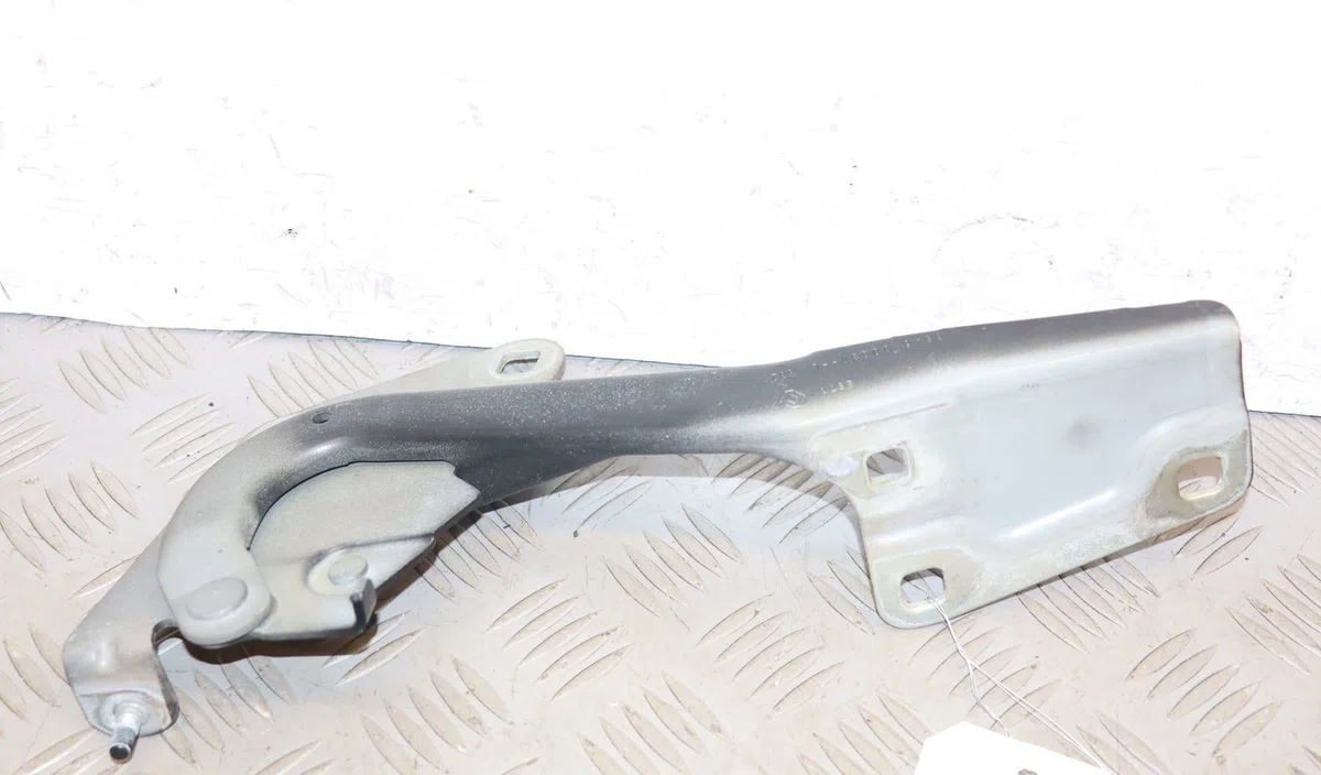 Compas g capot Renault MEGANE III Coupé (DZ0-1_) 1.9 dci (dz0n, dz0j, dz1j, dz1k) (2008-2015) occasion — photo 4