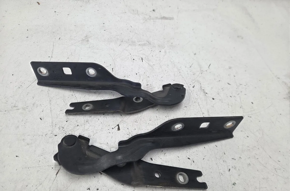Compas g capot VOLKSWAGEN GOLF 7 PHASE 1 occasion