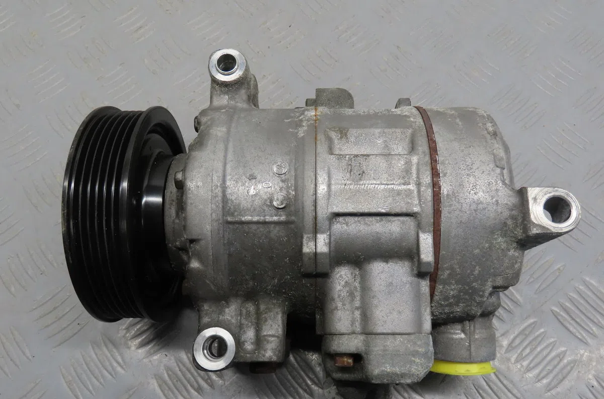 Compresseur air conditionne Audi A1 (8X1, 8XK) 1.4 tfsi (2011-2015) 3 portes occasion — photo 2