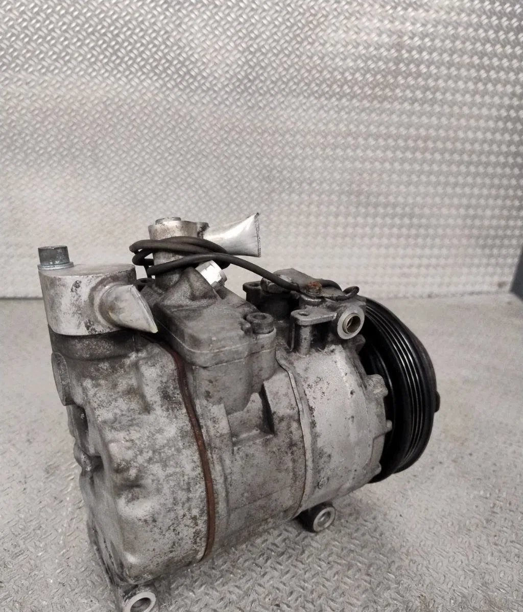 Compresseur air conditionne Audi A6 C5 Avant (4B5) 2.5 tdi quattro (2000-2005) occasion — photo 2