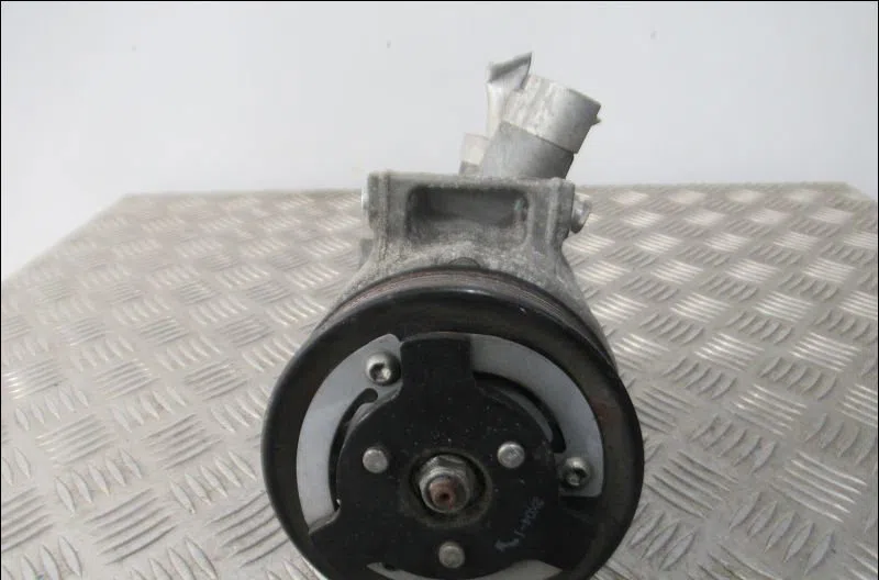Compresseur air conditionne Audi Q3 (8UB, 8UG) 2.0 tdi (2011-2018) occasion — photo 2