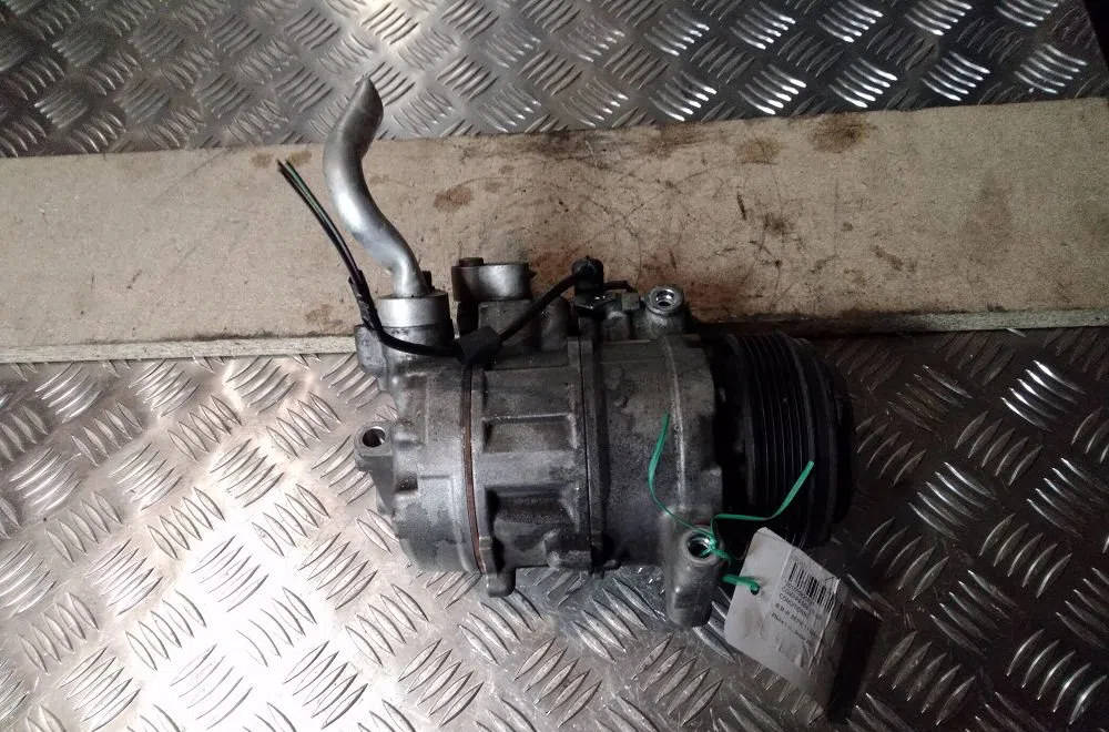 Compresseur air conditionne Bmw 1 (E81) 118 d (2006-2011) 3 portes occasion