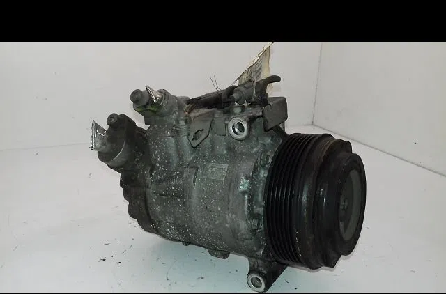 Compresseur air conditionne Bmw 1 (E87) 116 d (2009-2011) occasion — photo 2