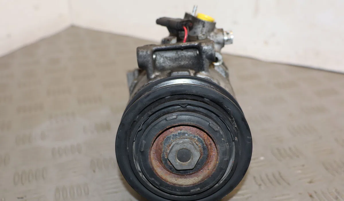 Compresseur air conditionne Bmw 1 (F20) 116 i (2015-2019) occasion — photo 2