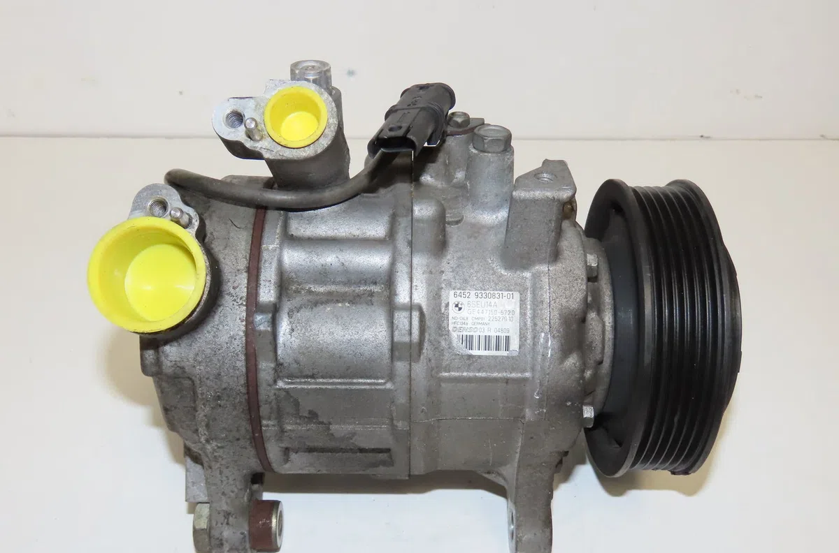 Compresseur air conditionne Bmw 1 (F20) 118 d (2011-2015) occasion — photo 2