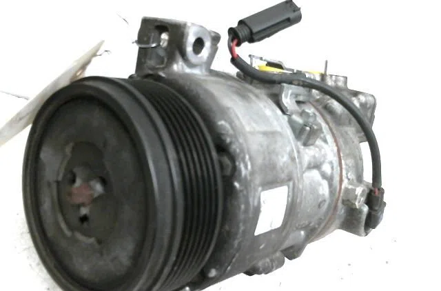 Compresseur air conditionne Bmw 3 (E90) 318 d (2007-2011) occasion — photo 2