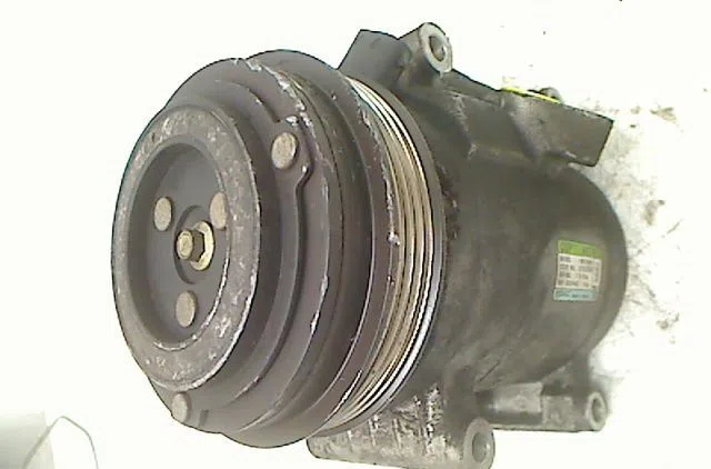 Compresseur air conditionne Chevrolet SPARK (M300) 1.0 (2010) 5 portes occasion — photo 2