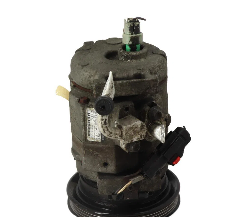 Compresseur air conditionne Chrysler PT CRUISER (PT_) 2.0 (2000-2004) occasion — photo 2