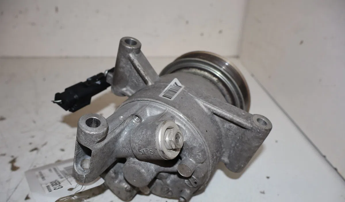 Compresseur air conditionne Citroen C1 II (PA_, PS_) 1.0 vti 68 (2014) occasion — photo 2