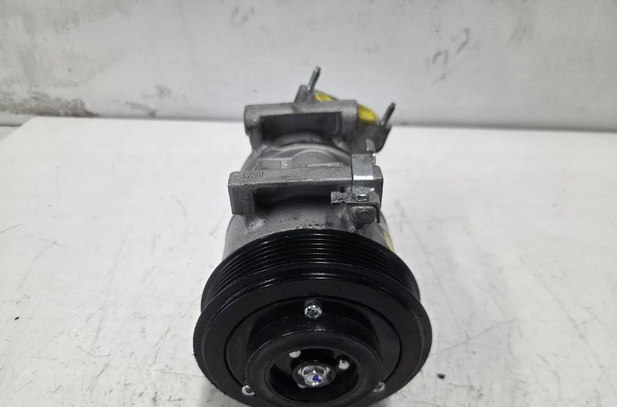 Compresseur air conditionne CITROEN C4 2 PHASE 1 occasion — photo 2