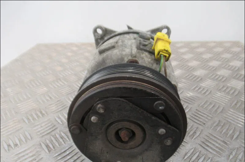 Compresseur air conditionne Citroen C5 I (DC_) 2.0 hdi (dcrhzb, dcrhze) (2001-2004) 5 portes occasion — photo 3