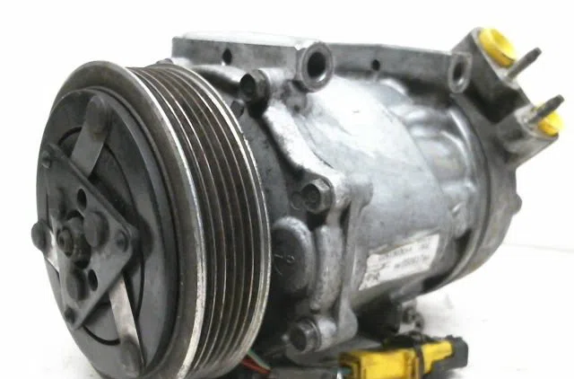 Compresseur air conditionne Citroën JUMPY Camionnette 1.6 hdi 90 16v (2007-2016) occasion — photo 2