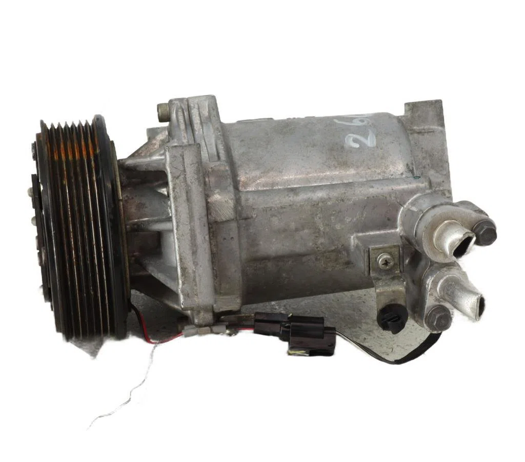 Compresseur air conditionne Dacia LODGY (JS_) 1.2 tce (jsay, jsm0) (2012) occasion — photo 2