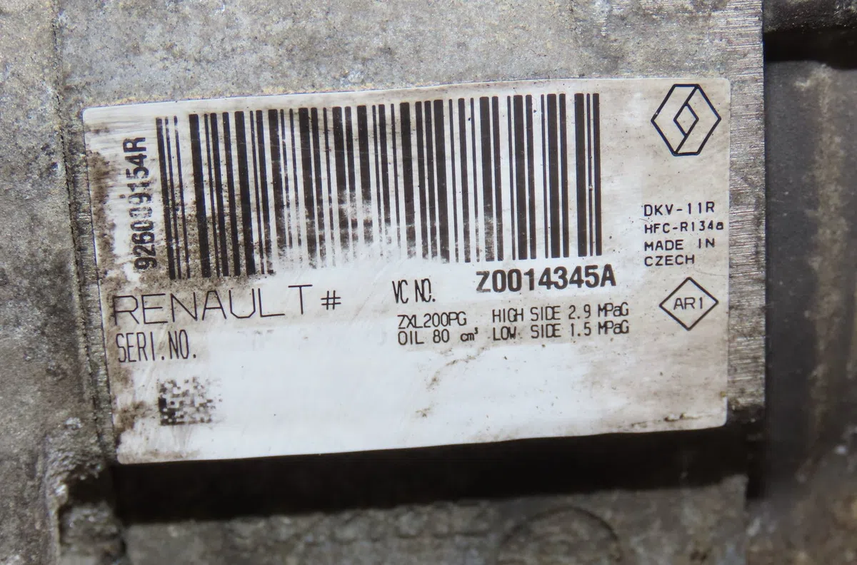 Compresseur air conditionne Dacia LODGY (JS_) 1.5 dci (2012) occasion — photo 2